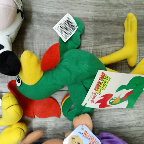 General Mills Beanie Baby Breakfast Cereal Characters Vintage Lot Cookie Crisp - Picture 8 of 8